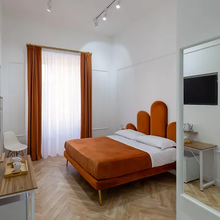 Garibaldi 125 Гостевой дом Неаполь