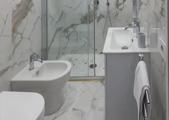 Garibaldi 125 Неаполь