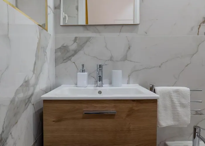 Garibaldi 125 Гостевой дом 4*